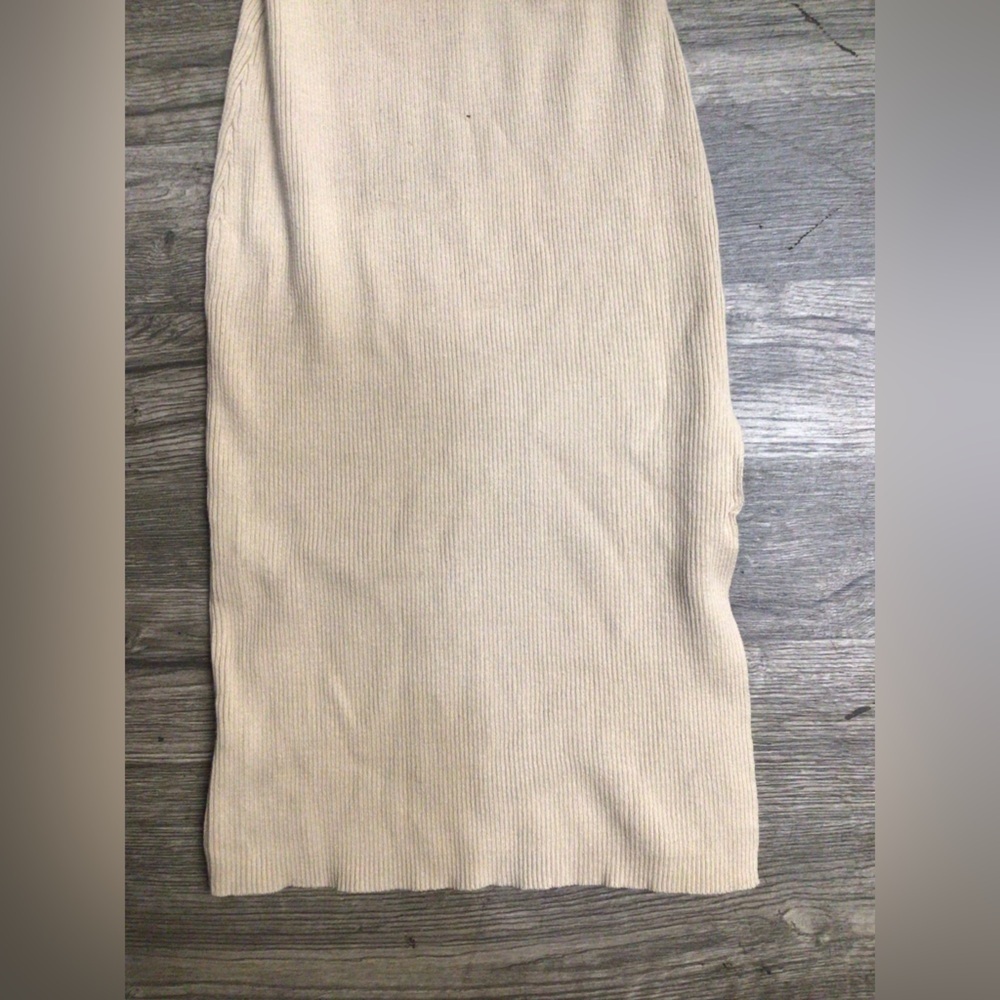 Lulu's Beige Midi Dress - Picture 4 of 6